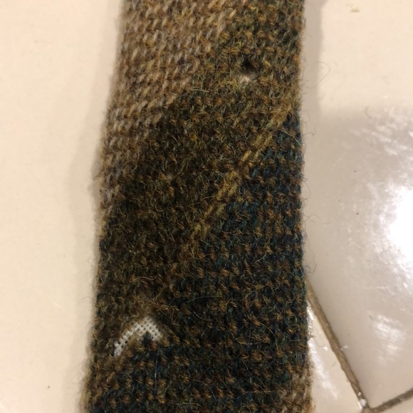 EUC vtg Pringle of Scotland Shetland tie - Picture 9 of 9